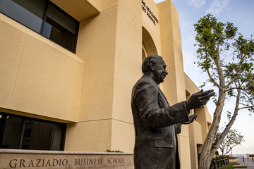 Graziadio Business School campus - Pepperdine University