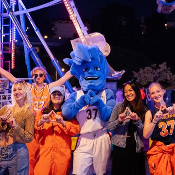 Pepperdine’s Waves Weekend 2024 Celebrates Community and Connection With Generations of Waves