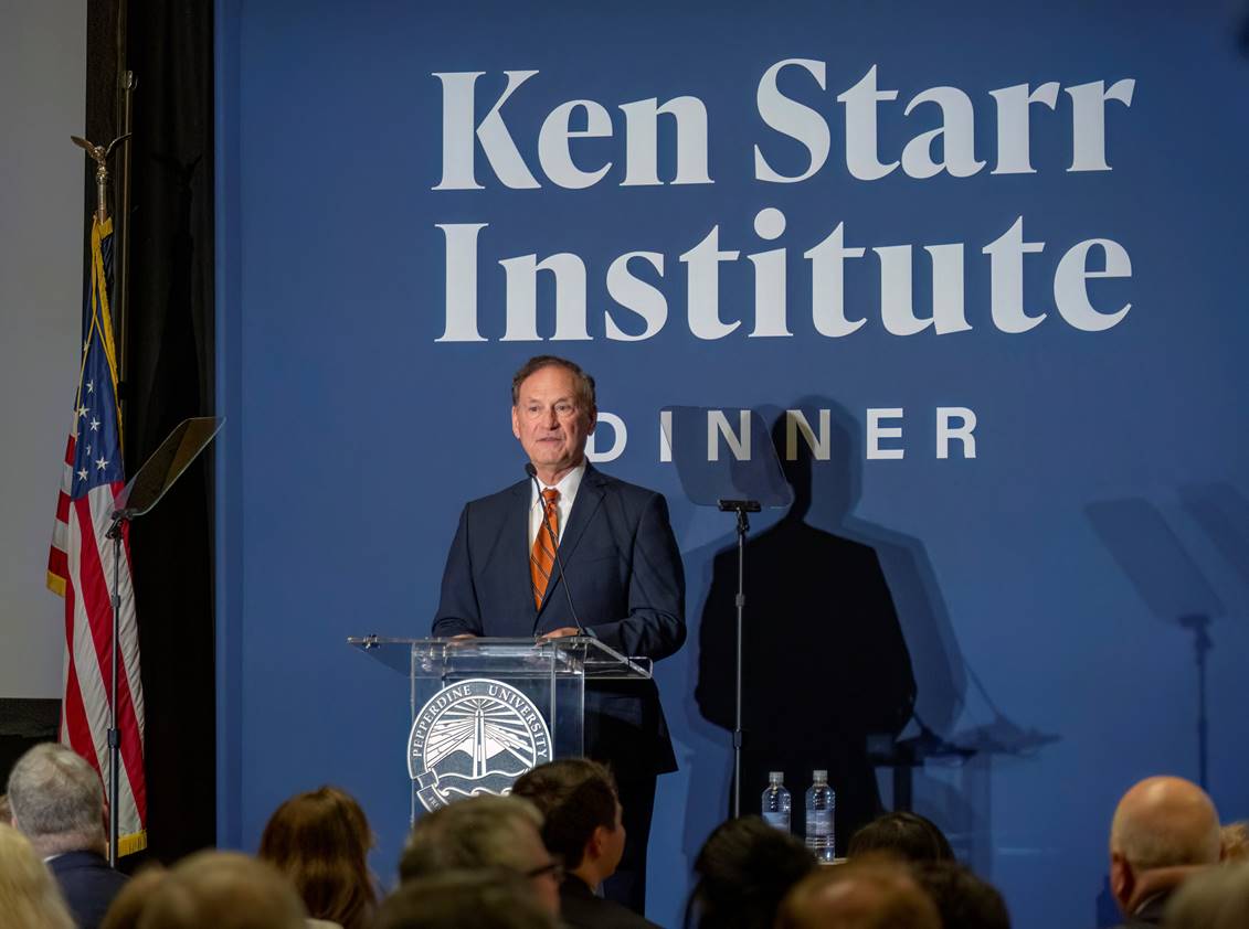 justice alito speaking at the ken starr institute dinner